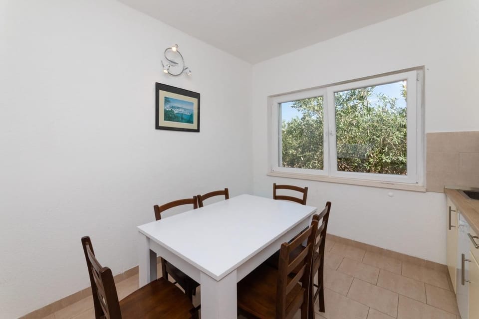 House, Sea View | Private kitchen | Electric kettle, toaster