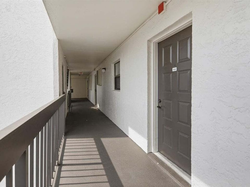 front entry walk way