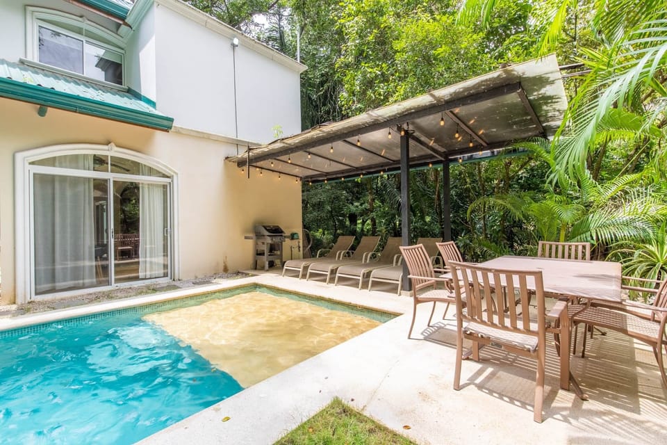 Rent Nosara Casa Vidrio Apt 42