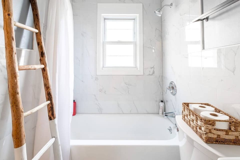 Clean Towels and Toiletries Provided