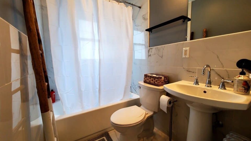 Spotless Bathroom with Modern Fixtures