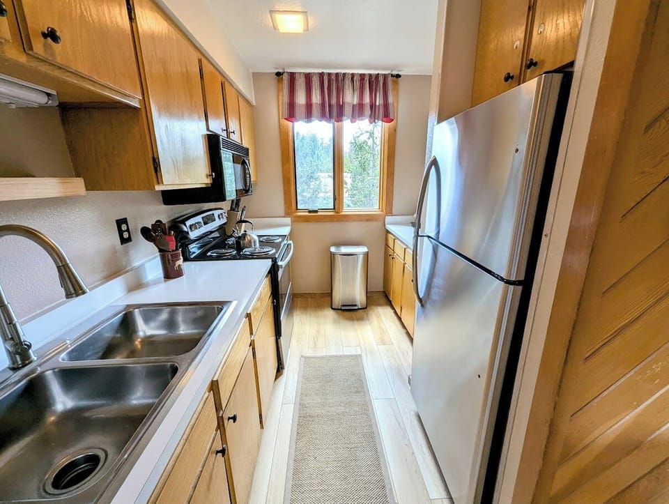 Fully equipped kitchen