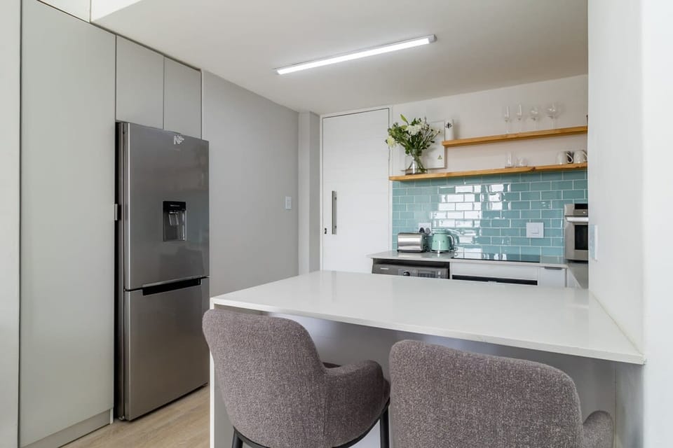 House | 1 bedroom, soundproofing, Internet
