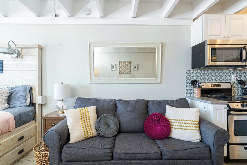 Studio condo with sofa sleeper, Smart TV, and queen bed