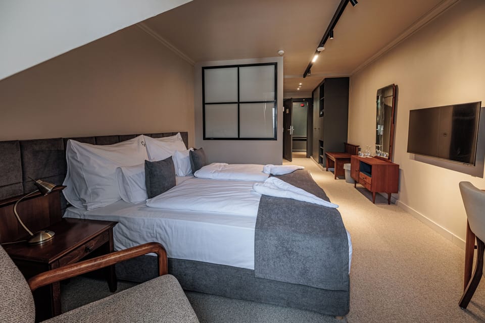 Superior Double or Twin Room | Soundproofing, free WiFi, bed sheets