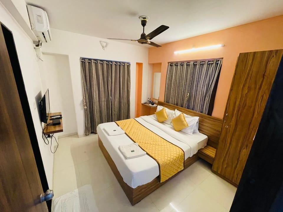 Deluxe Double Room | Free WiFi