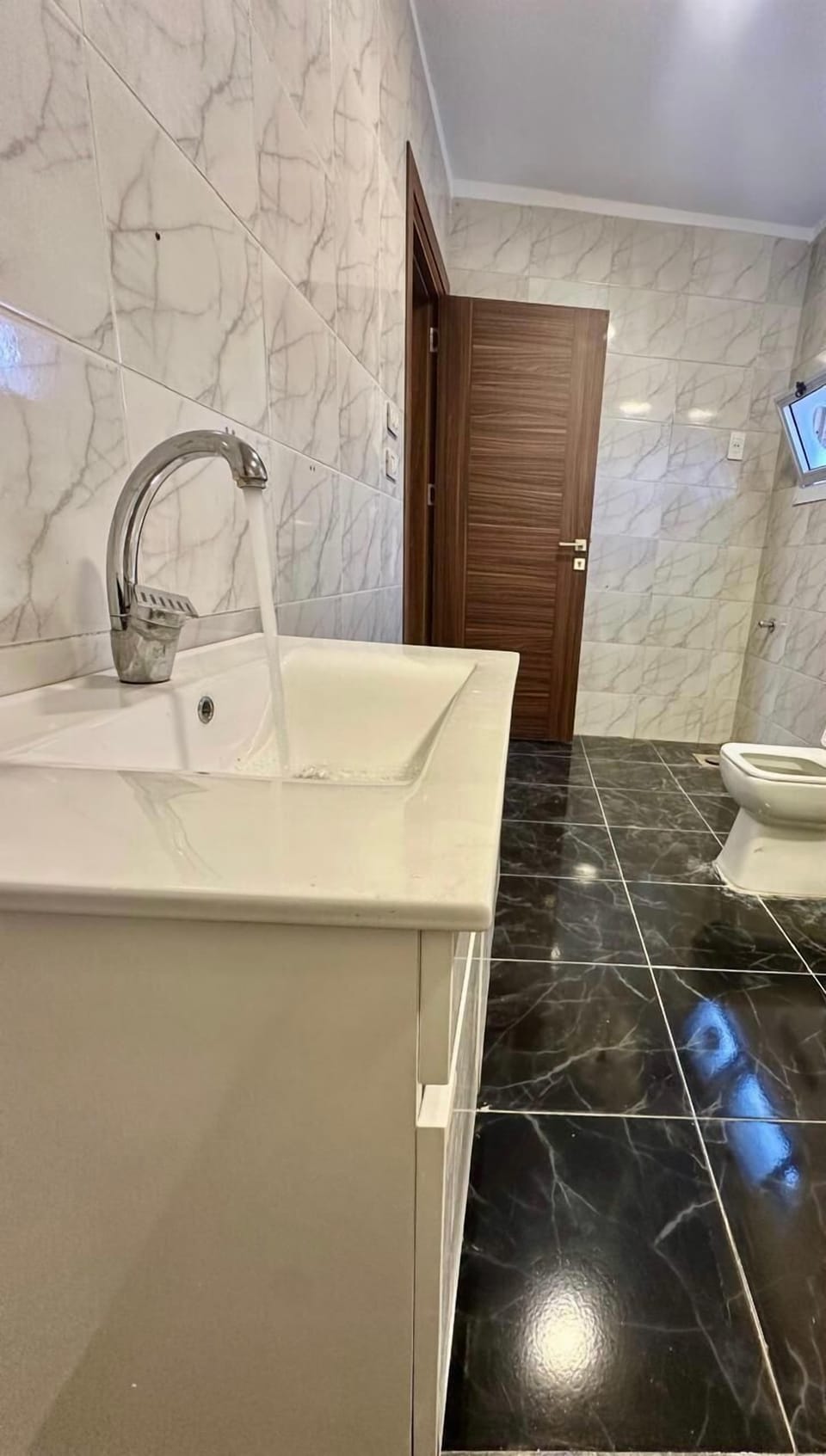 Classic Double Room, 1 Bedroom, Patio, Garden View | Bathroom | Shower, free toiletries, hair dryer, soap