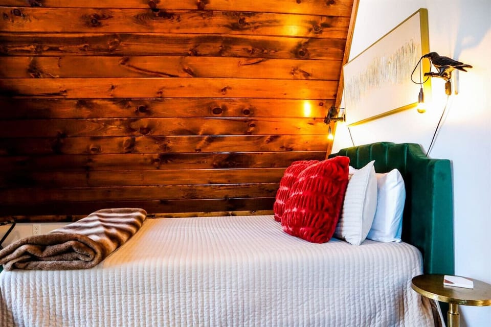 houghtfully designed for comfort, this bedroom offers a peaceful escape after every adventure