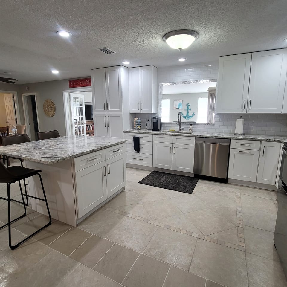 Spacious and fully equipped kitchen for all your culinary needs during your stay