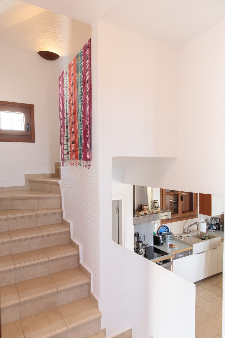 House | 4 bedrooms, desk