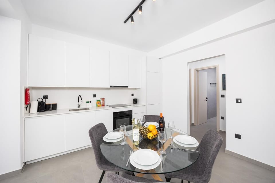 Equipped kitchen