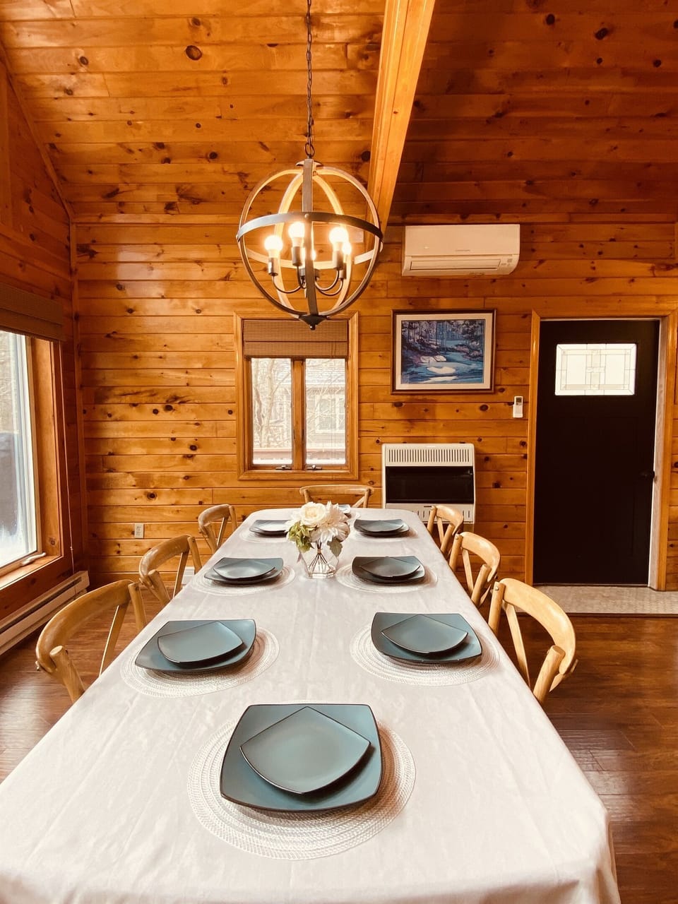 Large table to seat 8