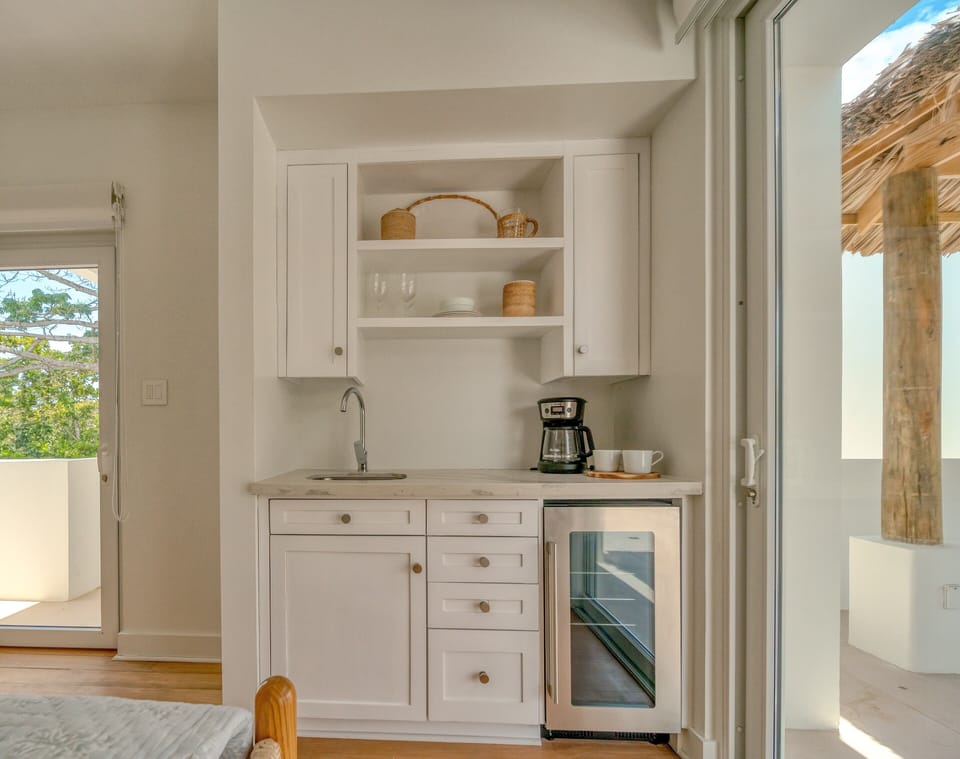 third floor suite kitchenette