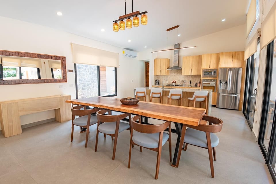 Dining table comfortably seats up to 10 people.