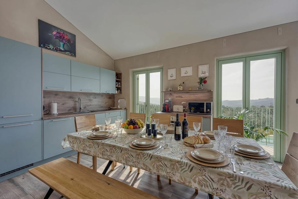 Kitchen and dining area