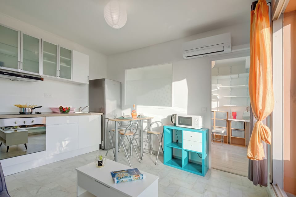 Kitchen and dining area