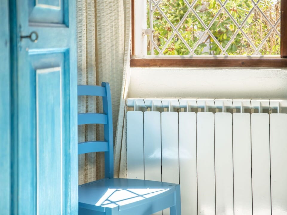 Property, Window, Blue, Azure, Building, Wood, Architecture, Interior Design, Wall