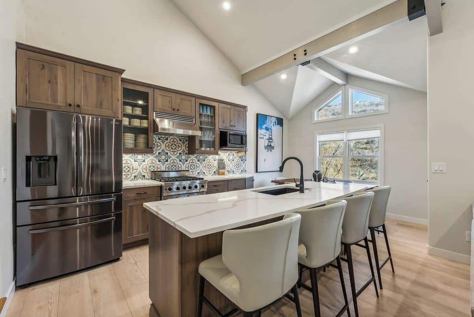 Breakfast Bar