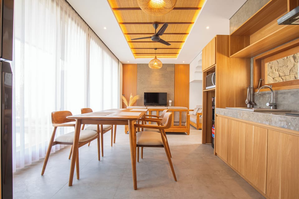 Villa, 2 Bedrooms, Private Pool | Dining