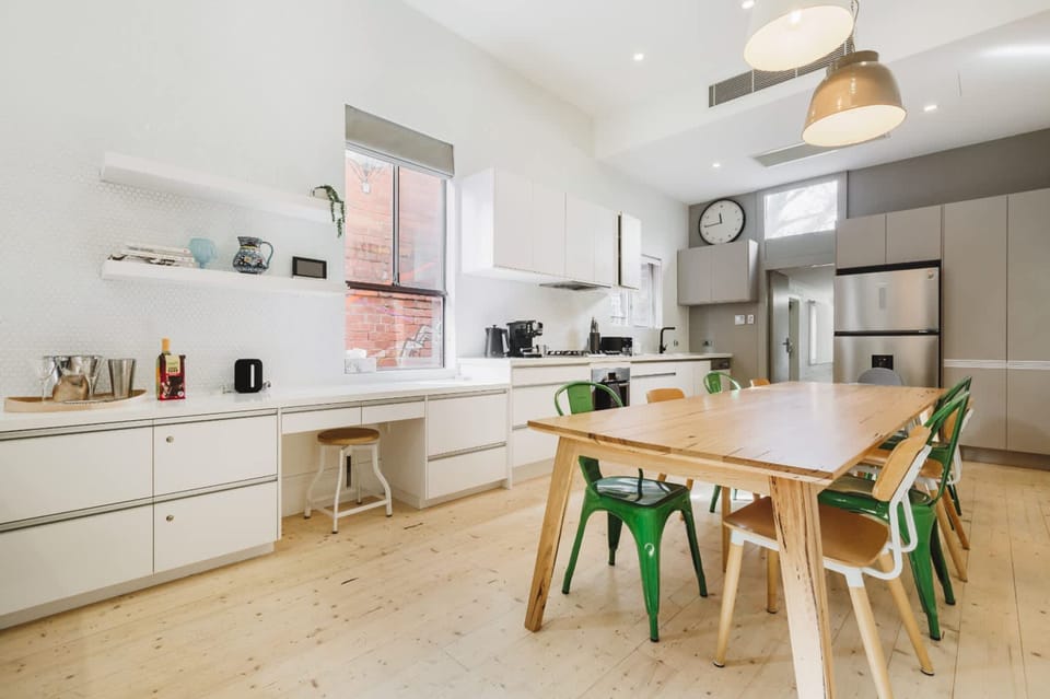 House | 4 bedrooms, Internet