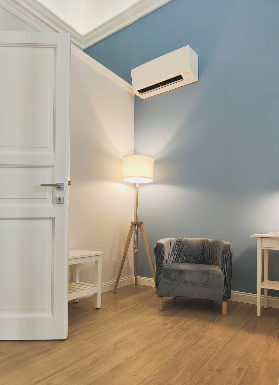 Luxury Room | Individually decorated, individually furnished, desk, laptop workspace