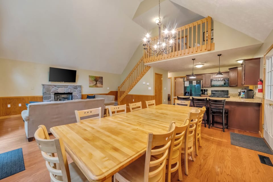 Common Areas Open Floor Plan Great Room , Dining Area, Kitchen
