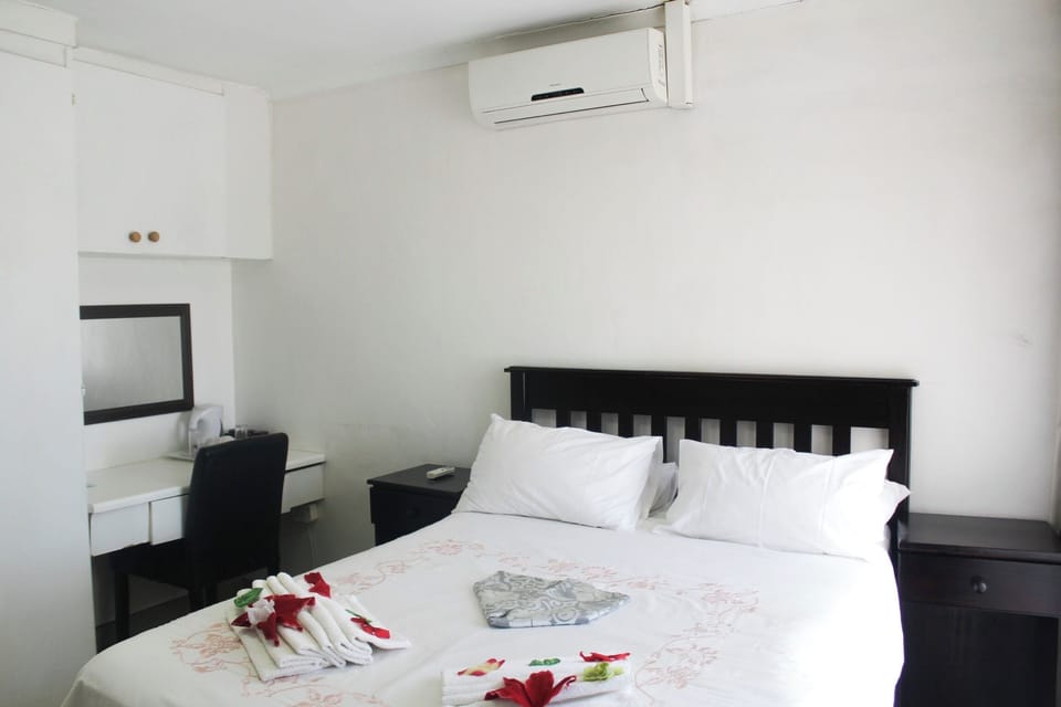 Standard Single Room | Desk, laptop workspace, free WiFi