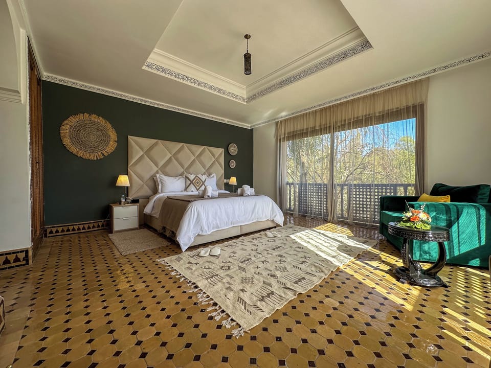 Traditional House, Mountain View | Premium bedding, in-room safe, desk, laptop workspace