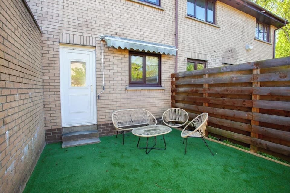 Outdoor seating
