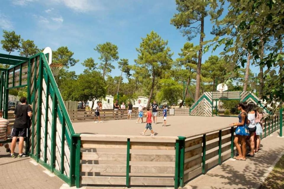 Sport court