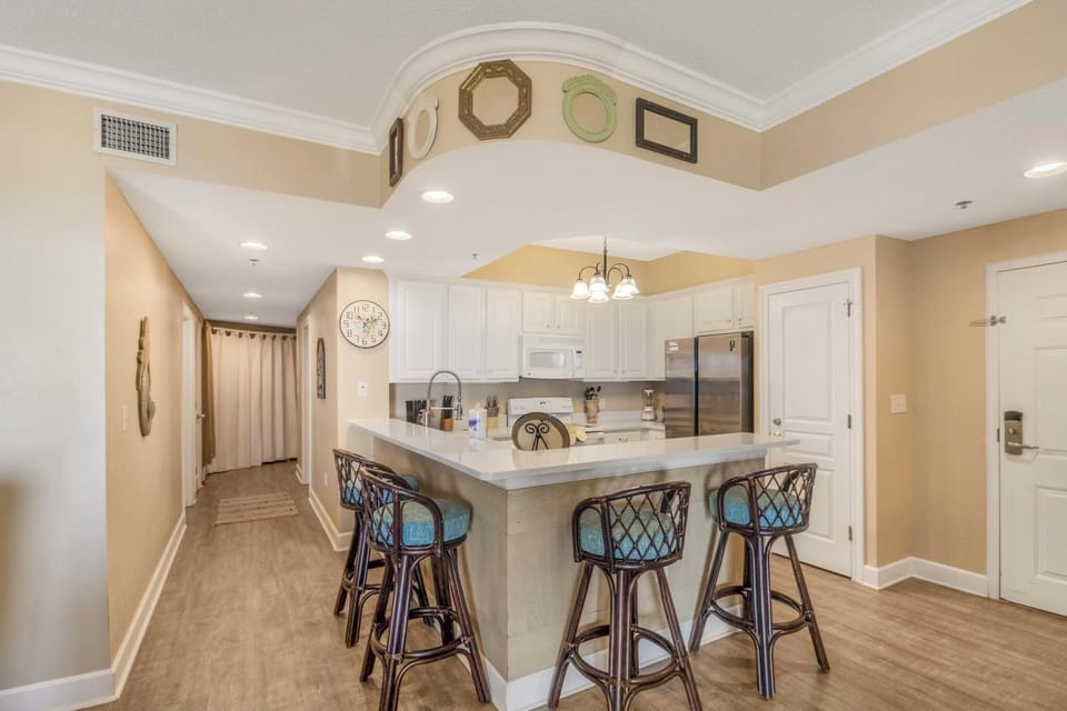 Kitchen with bar seating for four