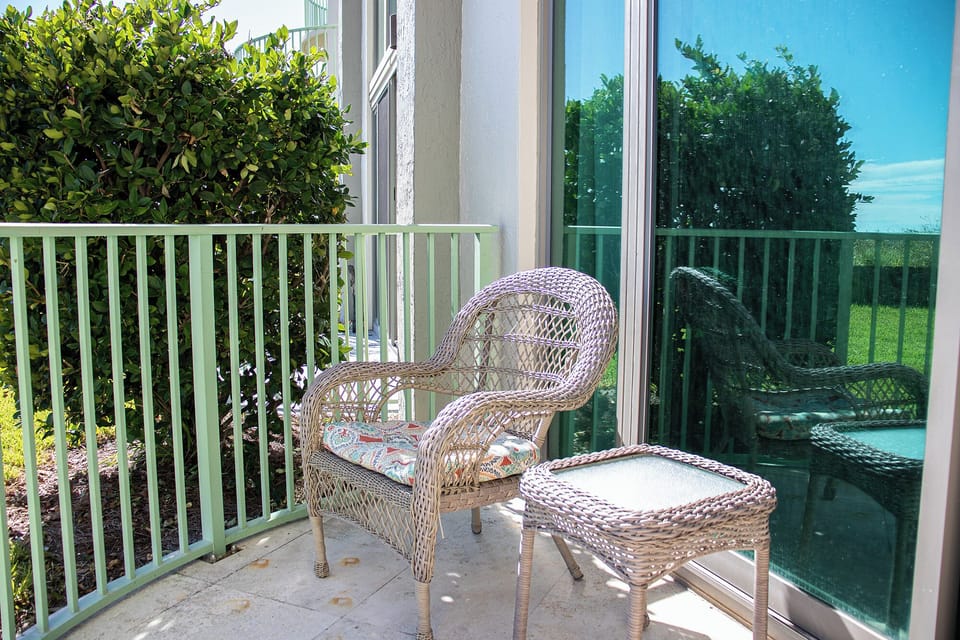 Balcony seating
