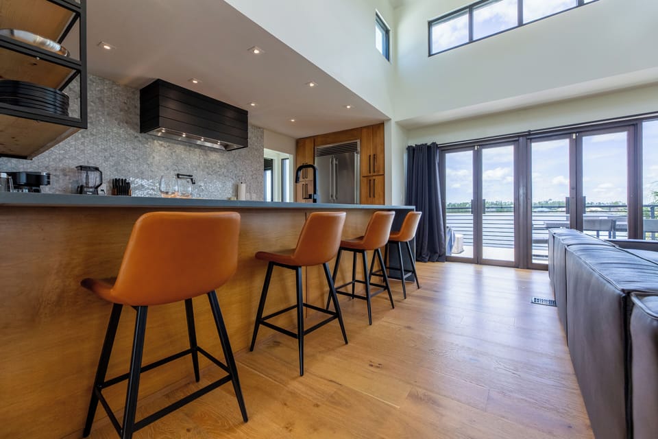 Kitchen stools located on the 2nd level 
