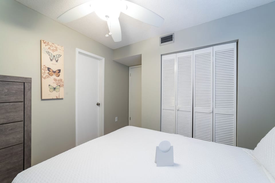 Guest bedroom 2