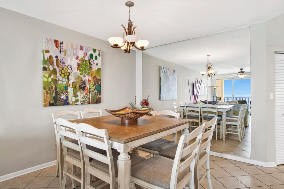 Seating for eight at the dining table