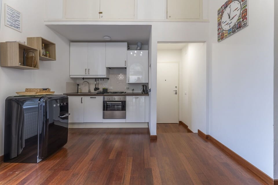 Autumn, Kitchen, Living Room, Spring, Summer