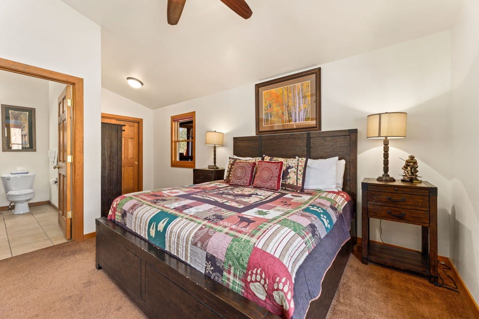 B3 Deluxe Master Bedroom
