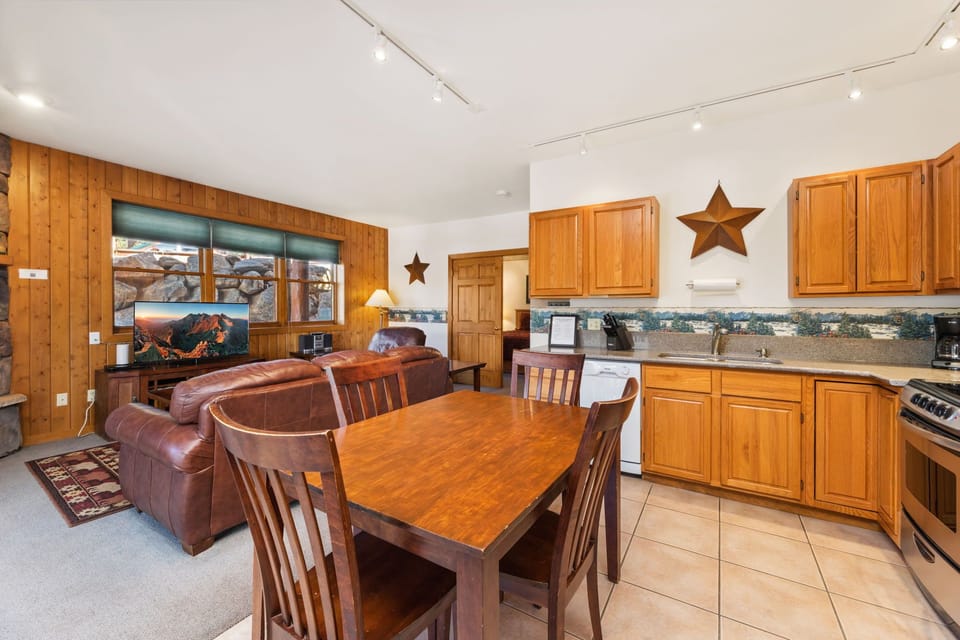 C2 Dining Area W/Kitchen & Living Room View