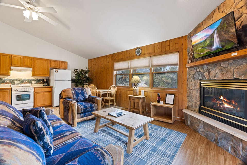 D4 Living Room