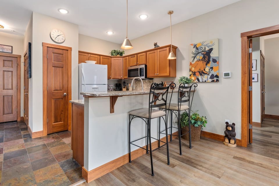 F7 Luxury Kitchen