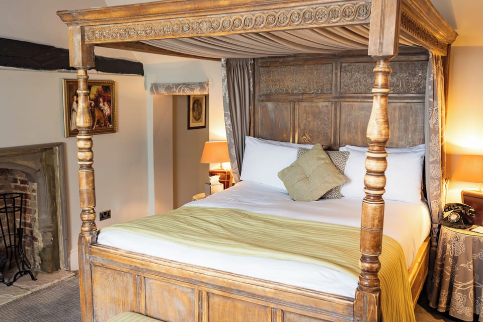 Superior Double Room | Premium bedding, in-room safe, desk, iron/ironing board