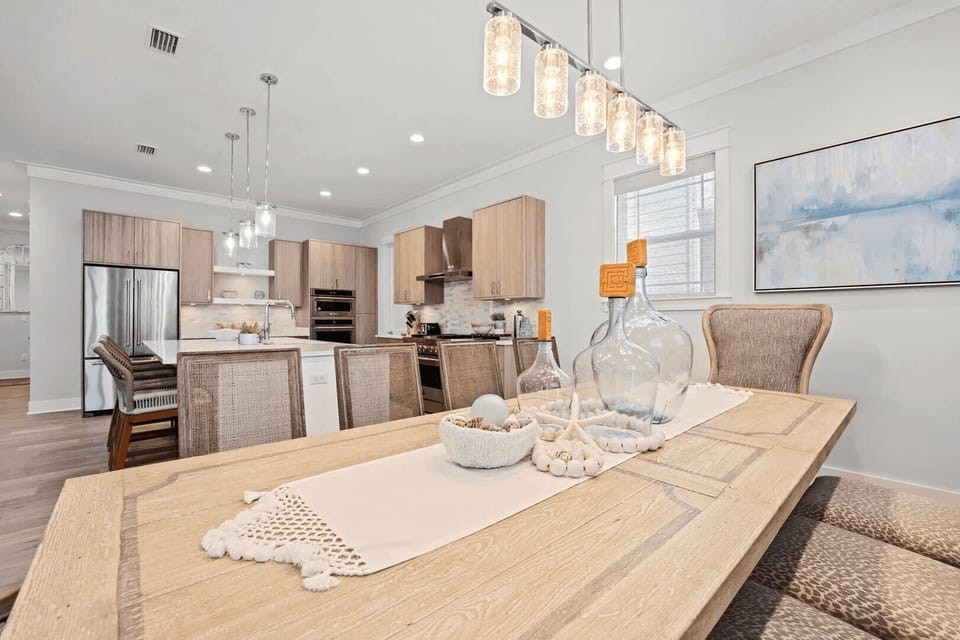 House (5 Bedrooms) | Interior