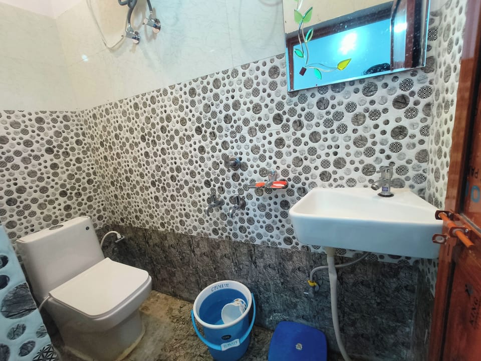 Rudra Inn Hotel in Uttar Pradesh