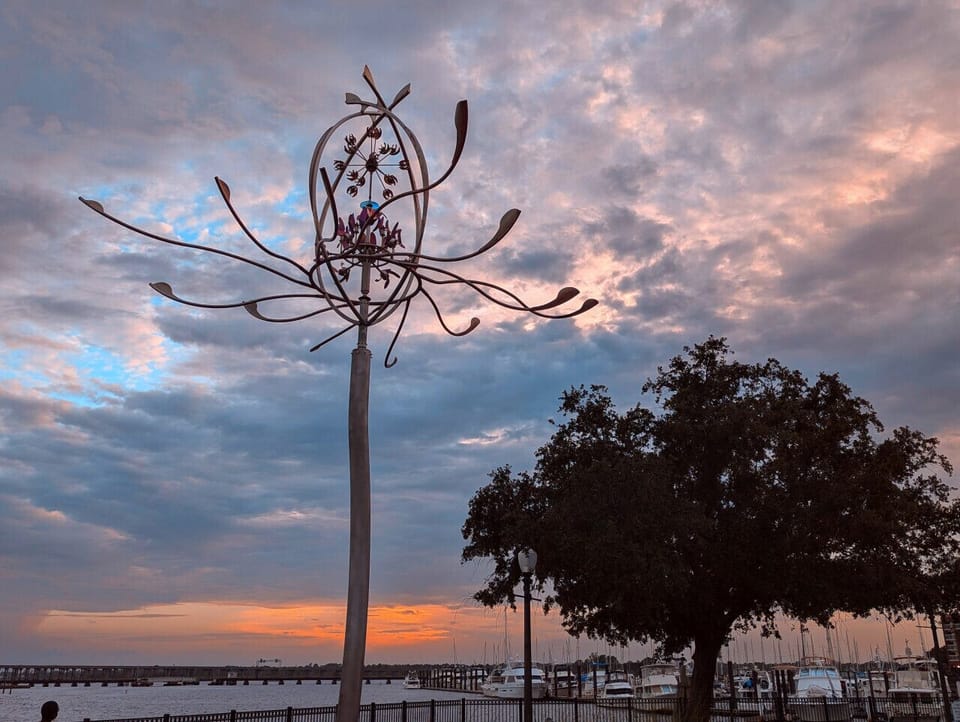 Union Point Park, 4 Minutes from The Retro Retreat. Please message us if you have any questions about New Bern or about the Retro Retreat. Please press the Heart and Save my Listing!