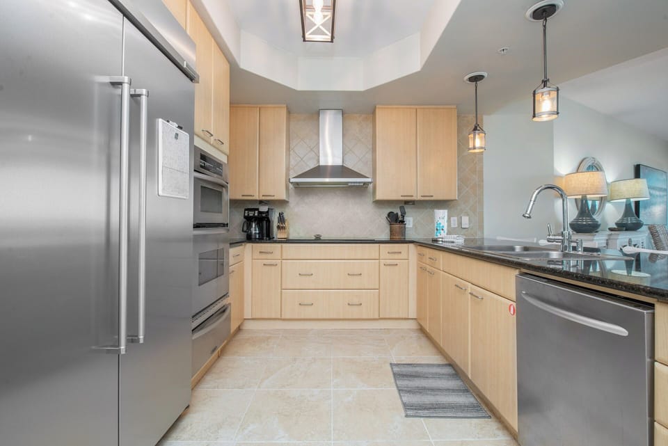 C1004 Kitchen