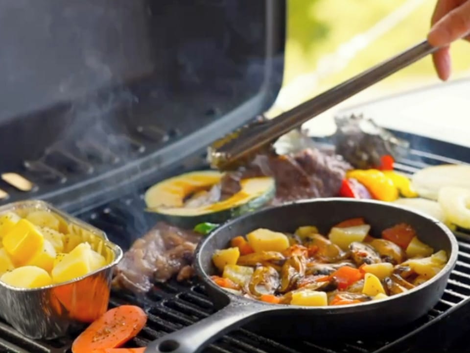 ・[BBQ image] Enjoy seafood, meat, and seasonal vegetables on your private deck