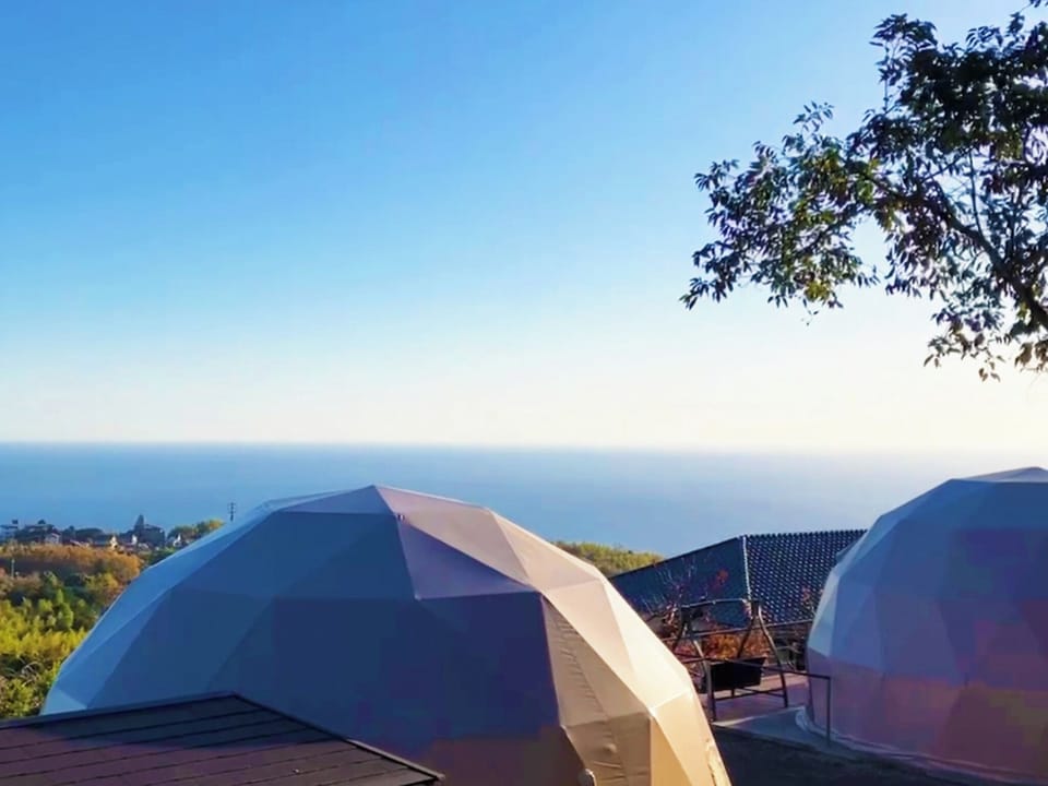・[Dome Tent] Relax and enjoy a refreshing view of the horizon...