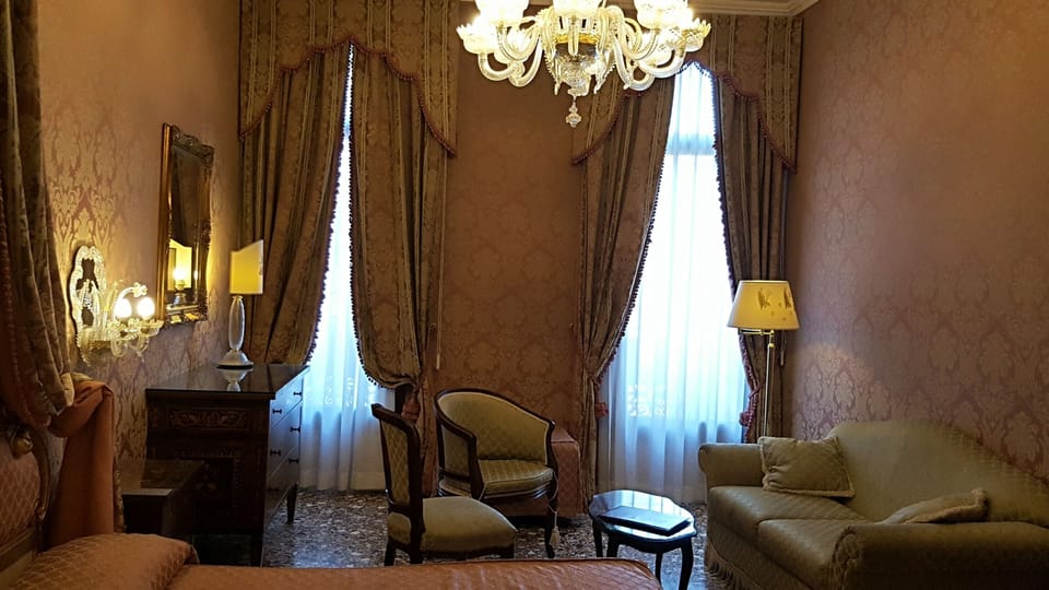 Minibar, in-room safe, desk, rollaway beds (surcharge)