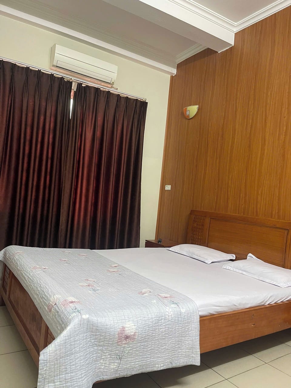 Basic Room | Free WiFi