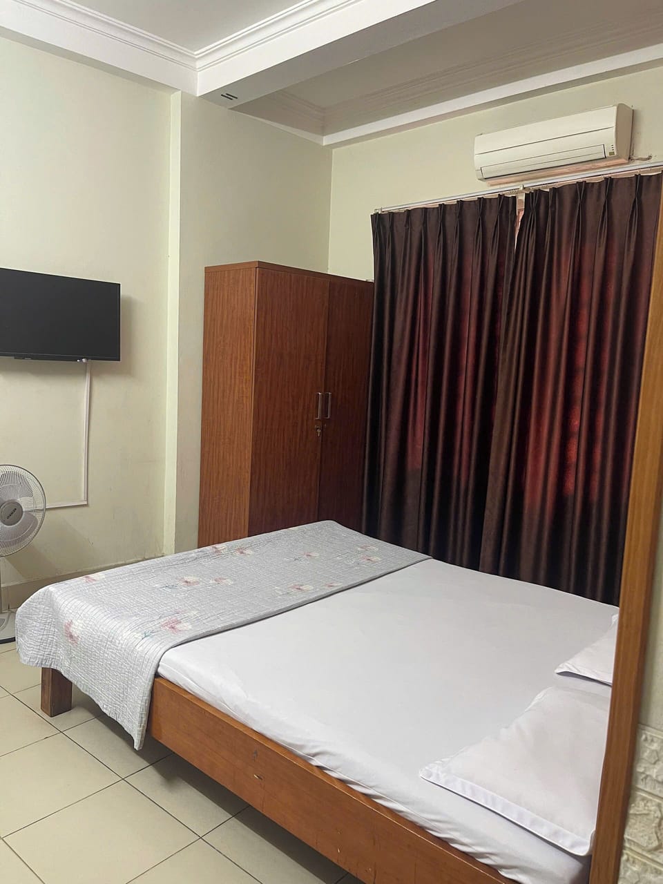 Basic Room | Free WiFi